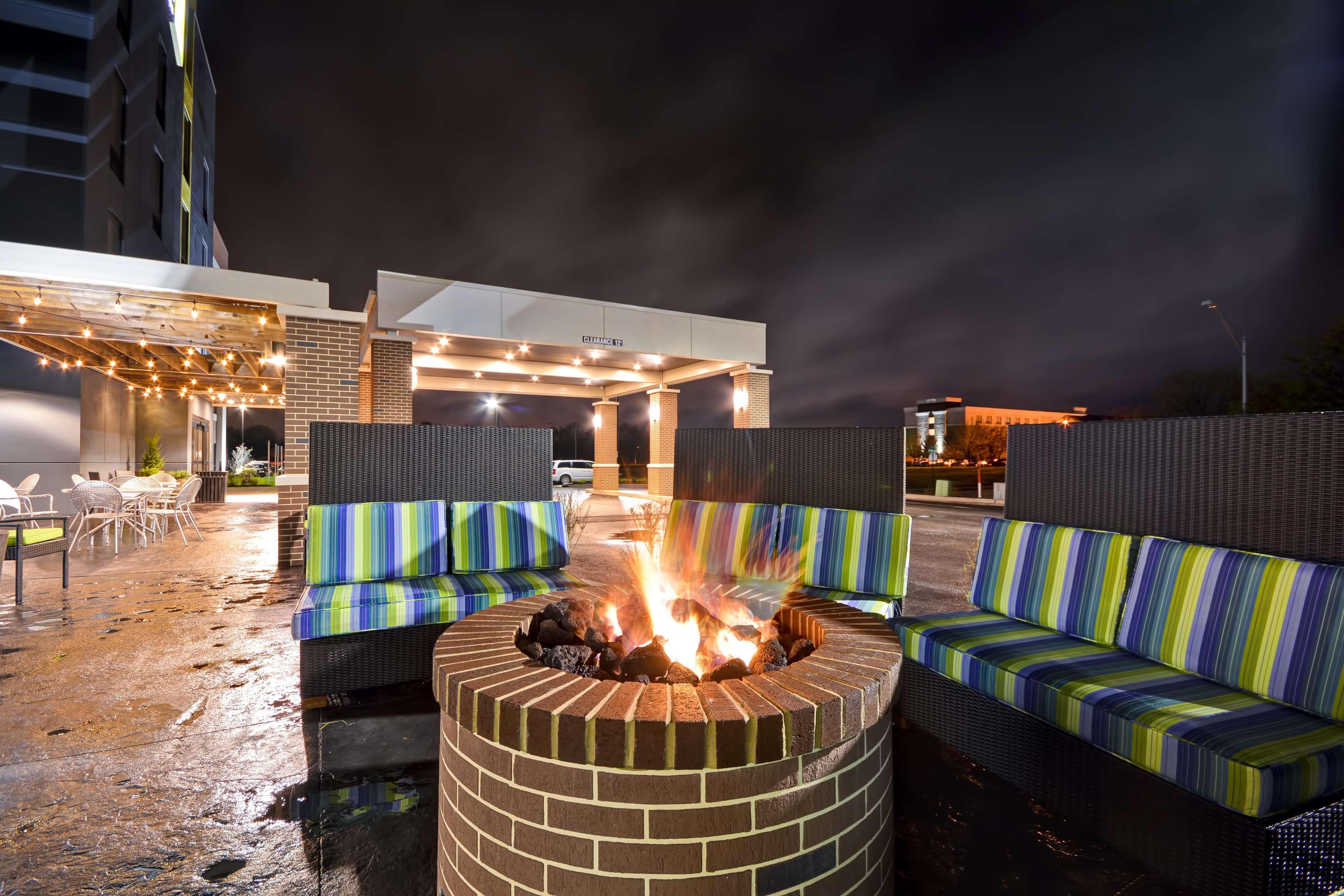 Home2 Suites By Hilton Evansville Ngoại thất bức ảnh